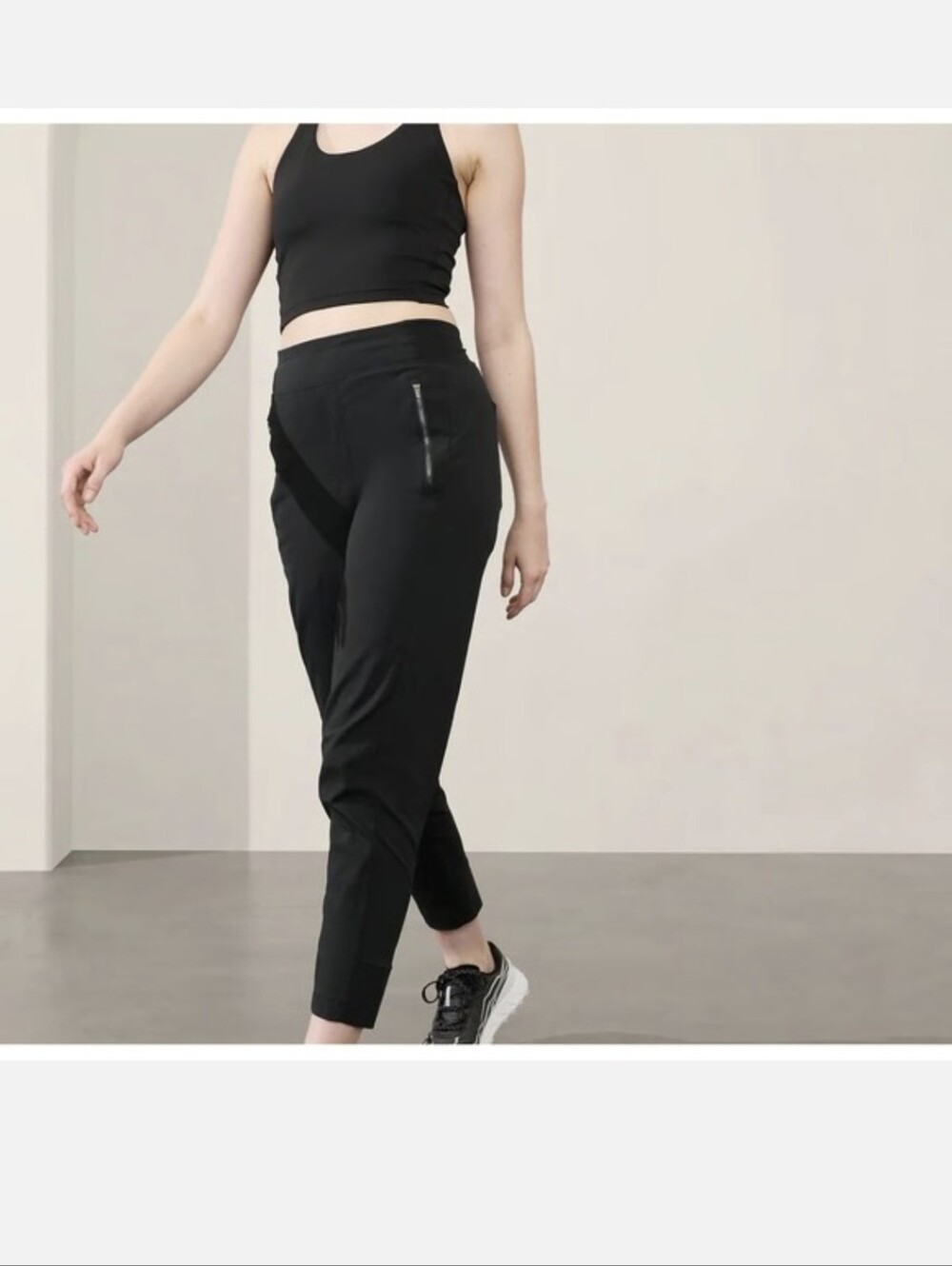 Athleta Trekkie North Jogger Black Ankle Pants 12